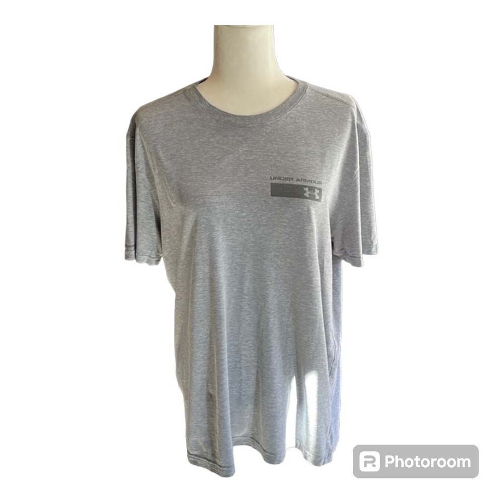 Under Armour Camo Chest Stripe Military Gray Short Sleeve T-Shirt Size L